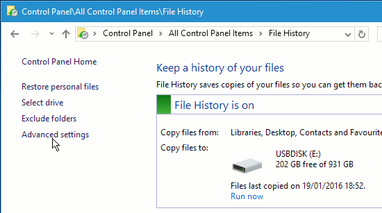 Windows File History